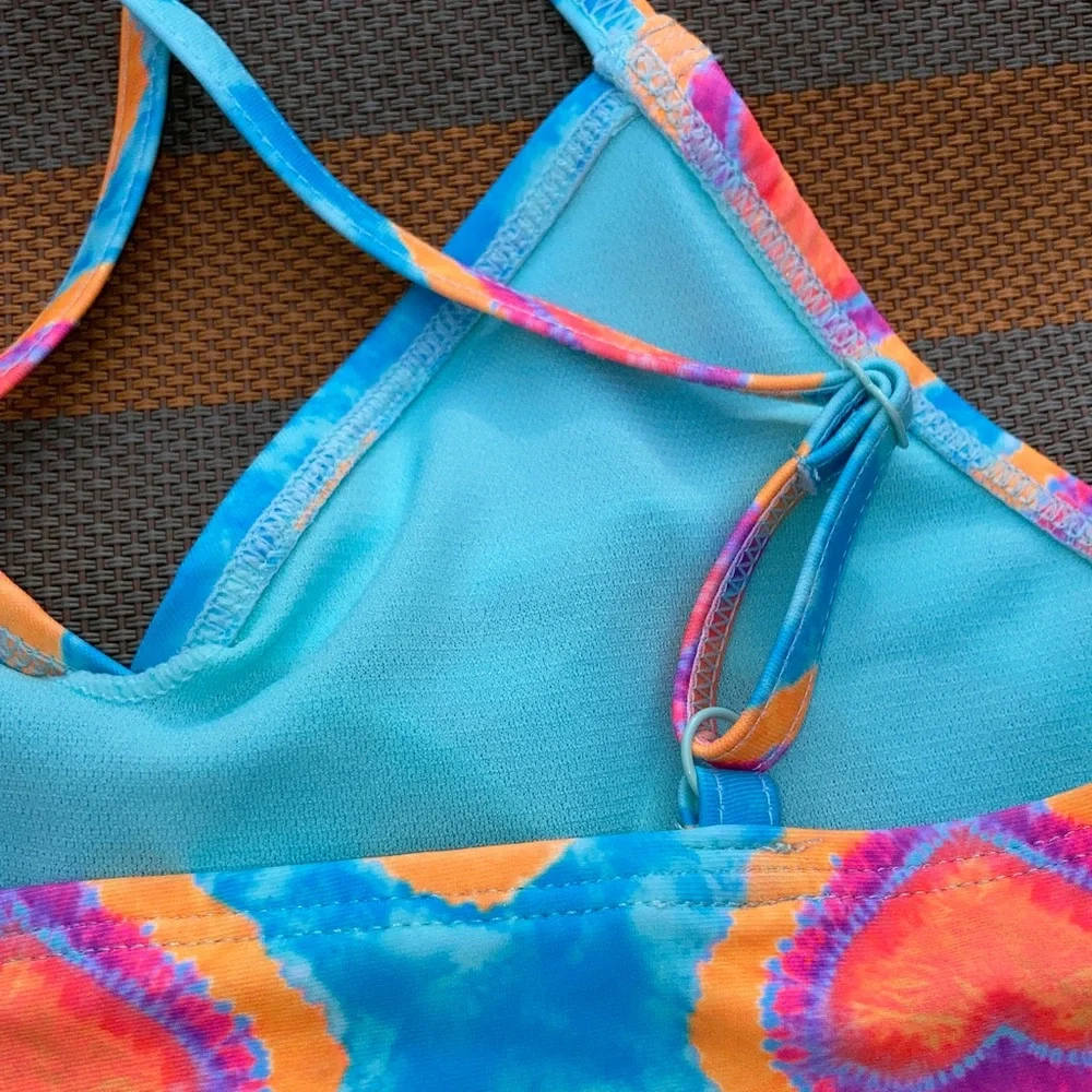 LANDS END One Piece Swimsuit Sweet Rainbow Hearts  Girls Size 8 (Medium) NEW